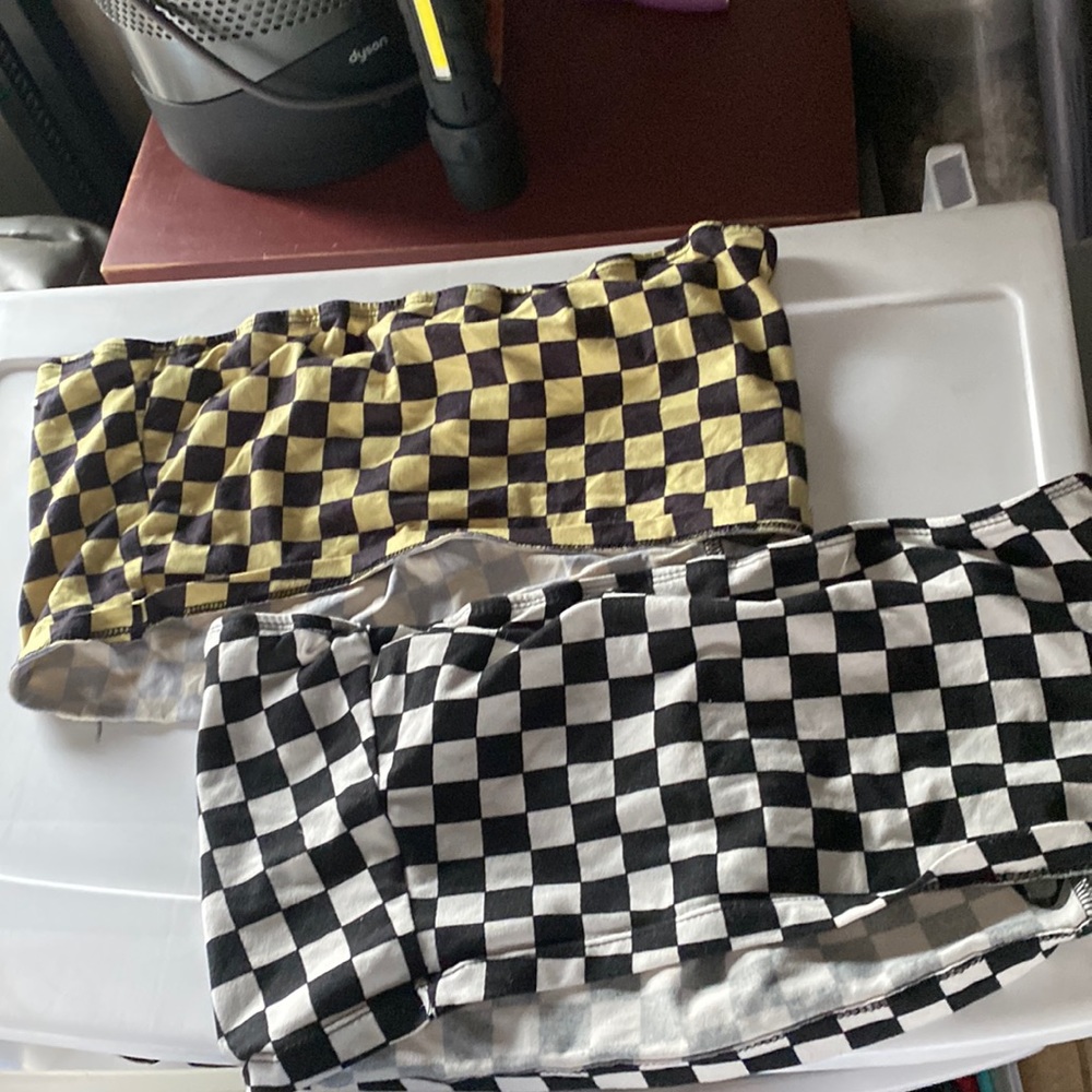 checked tops